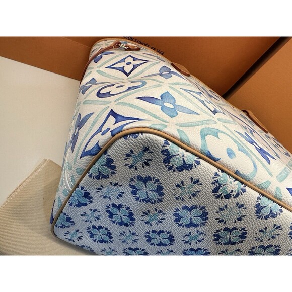 NIB Louis Vuitton Neverfull MM By The Pool Blue M11263 With Pouch 💯% Authentic - Picture 13 of 16